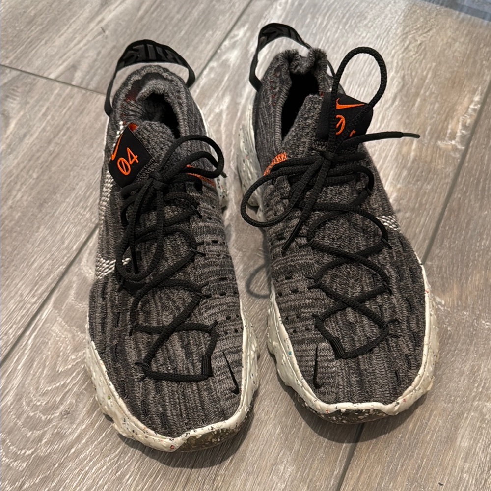 Nike Space Hippie Gray, size 7